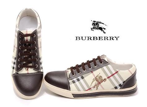 phân biệt burberry thật và giả|Mách bạn: 5 Cách Đơn Giản Phân Biệt Hàng Hiệu Burberry Thật .